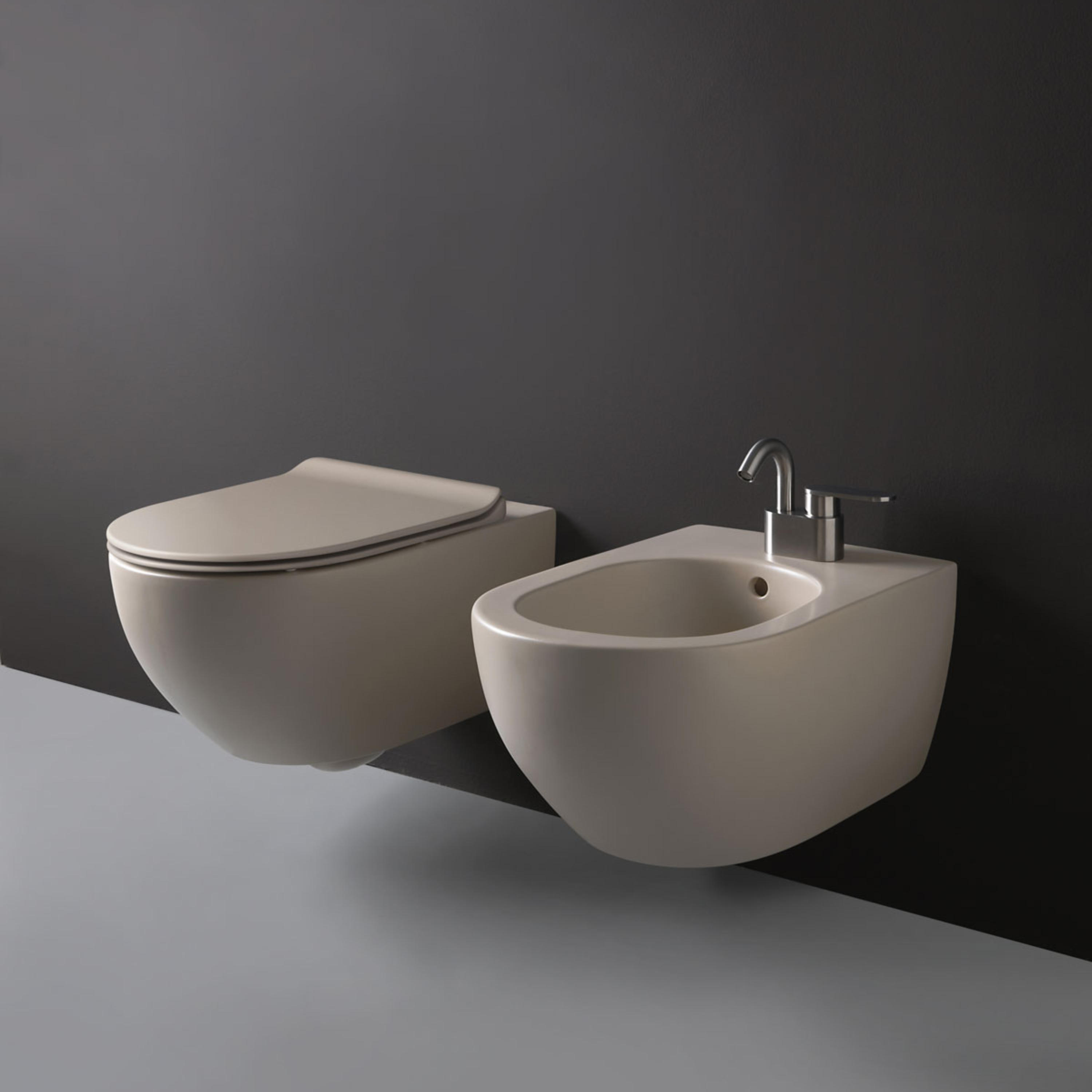 FLAMINIA APP GOCLEAN hang rimless wc mat wit LATTE